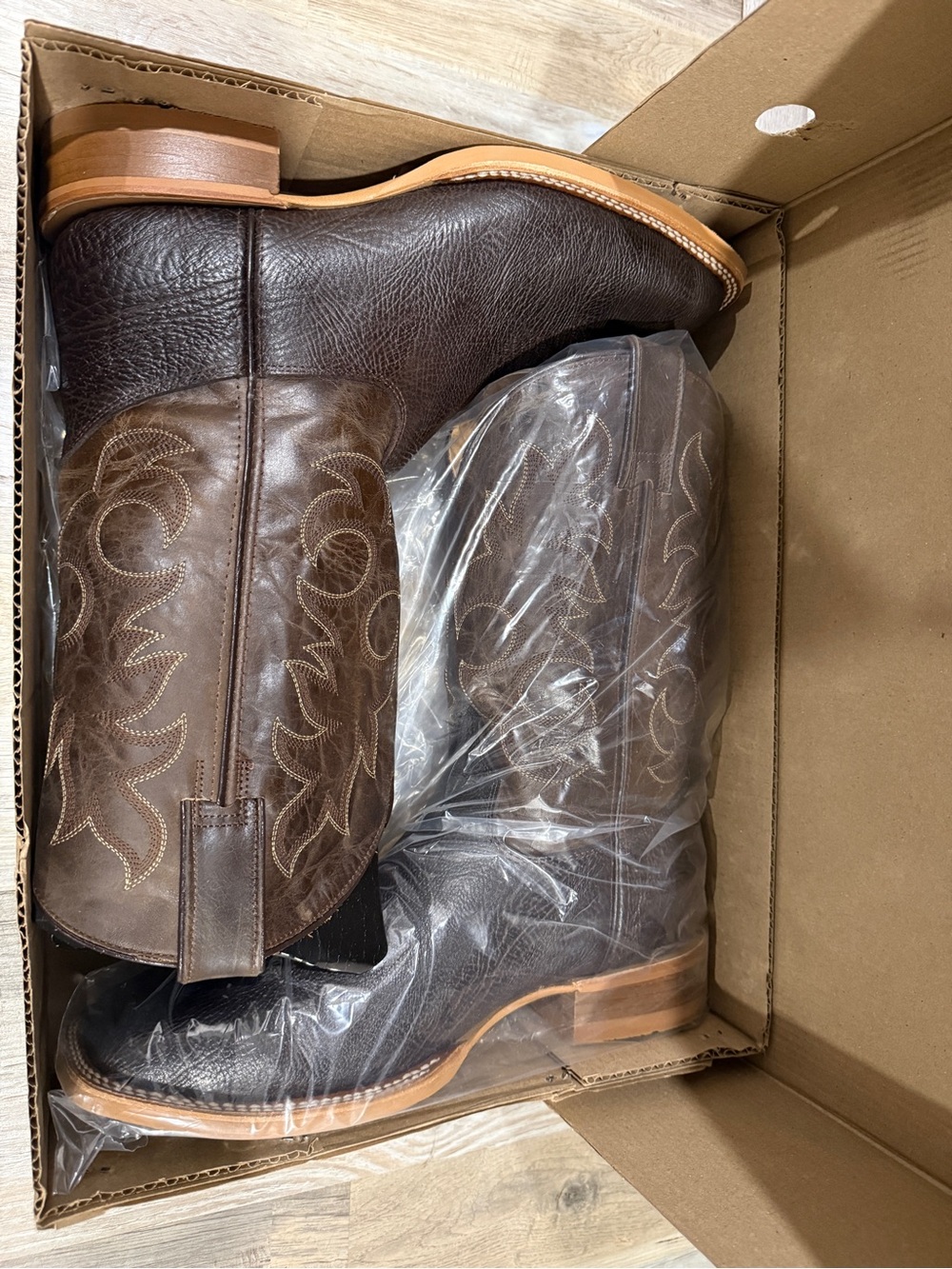 Alfa Men's Brown Leather Western Boots with Embroidered Shaft